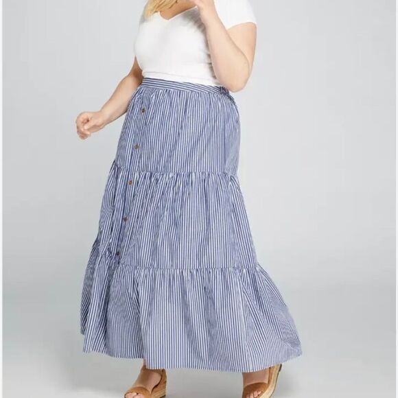 LANE BRYANT PLUS SIZE blue STRIPED BUTTON FRONT TIERED MAXI coastal SKIRT 18/20 - Picture 1 of 9